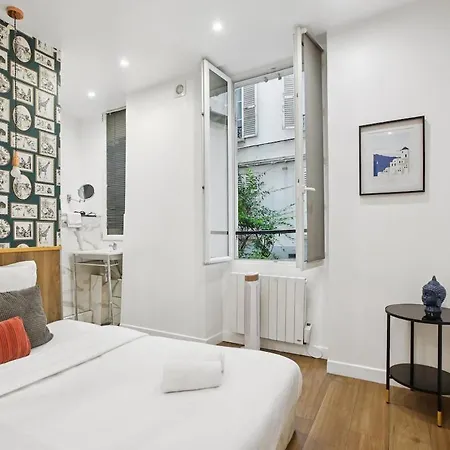 Apartment Elegant Bright In Prestigious 7th Arrondissement Paris